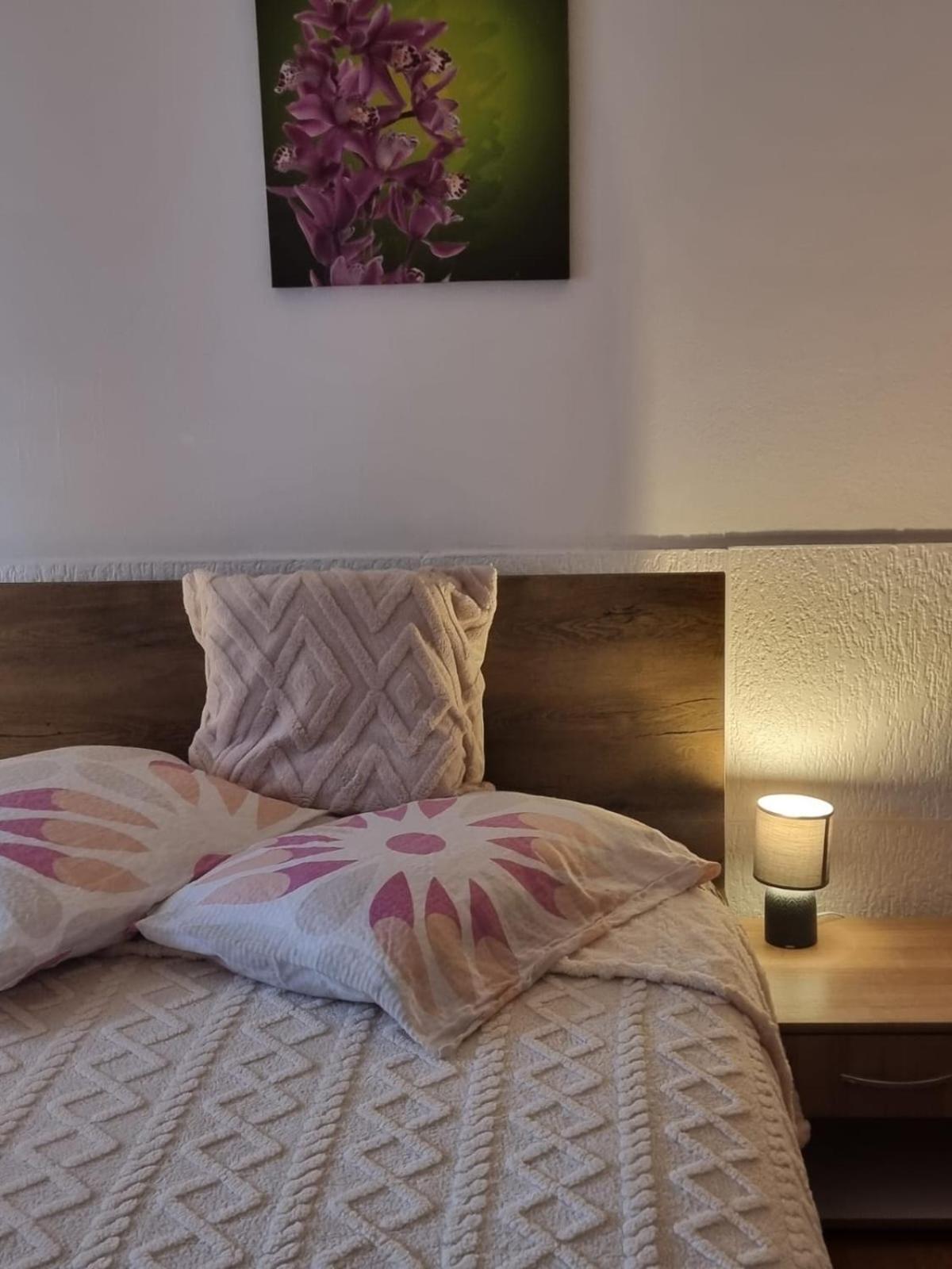 Apartmani Stefy-100 M From The Sea บานโจเล ภายนอก รูปภาพ